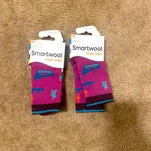 2 Kids Wool Crew Socks 🧦